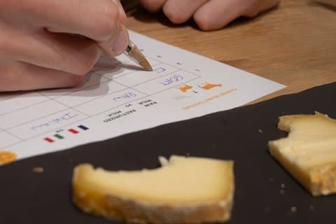 ニース産チーズ6種類のブラインドテイスティング