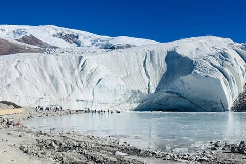 One Day Karakoram Highway Adventure Lakes and Glaciers