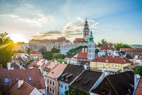 Wien : Tour til Prag via Cesky Krumlov (transfer + sightseeing)