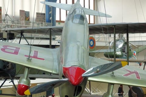 Tour dell'aviazione di Praga per piccoli gruppi al Museo tecnico nazionale