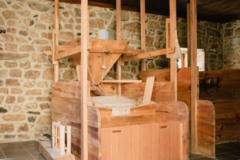 Mill as a Gastronomic and Rural Experience by Quinta de Recião