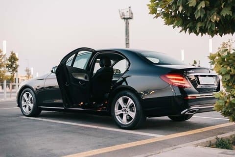 Departure by Private Sedan from Madrid City to Madrid Airport MAD