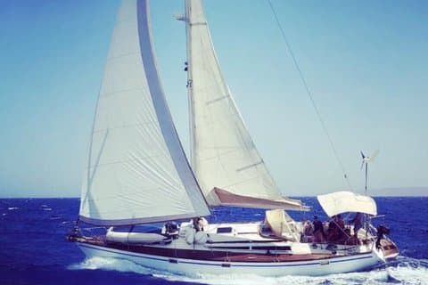 7 Hour Sailing Tour from Paros to Antiparos with Lunch