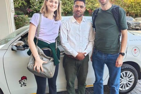 Udaipur til Jaipur Privat transfer med Pushkar Stop