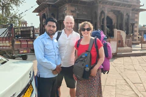 Udaipur to Jaipur Private Transfer with Chittorgarh Fort Visit