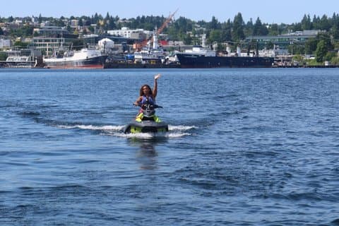 Jet Ski Rental on Washington Lake