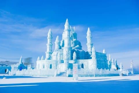 Harbin City Day Tour Songhua River Funivia e spettacolo di nuoto sul ghiaccio