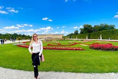 1 heure Schonbrunn Palace Gardens Vienna Walking Tour