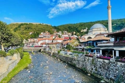 Prizren & Kukës Privat tur fra Tirana (bil og chauffør)