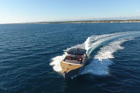 Luxury 5 Islands Escape from Zadar & Shipwreck Snorkeling