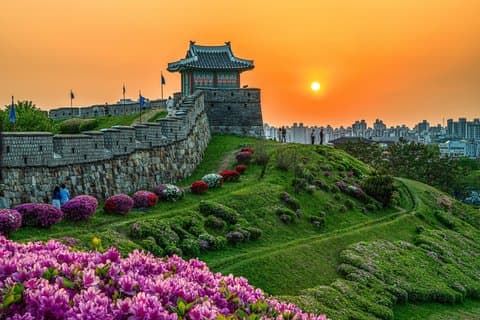 Seværdigheder i nærheden af Suwon Hwaseong Fortress and Starfield