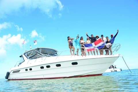 Crucero en barco privado por Punta Cana en grupo pequeño