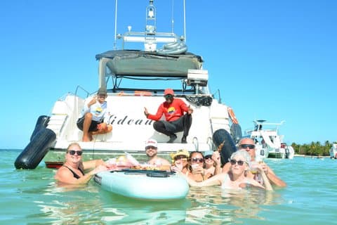 Punta Cana Private Yacht Tour with Open Bar