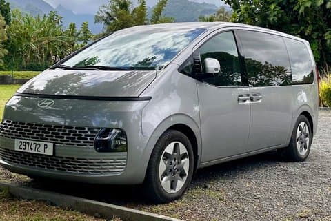 Private transfer Airport, Hotels, Pensions, Ferry, Restaurants
