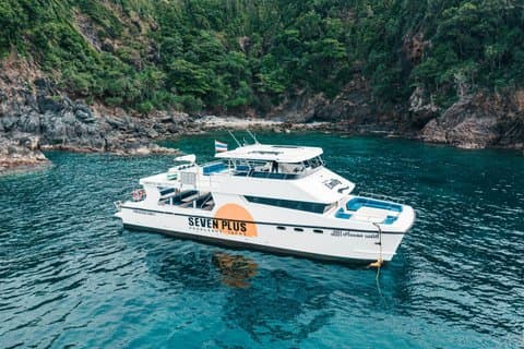 Hoteller i nærheden af The Elite Similan Islands Yacht Experience