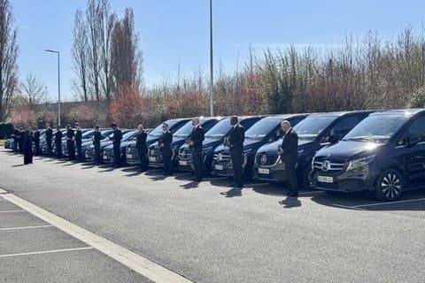 Trasferimento privato da CDG al centro di Parigi con autista