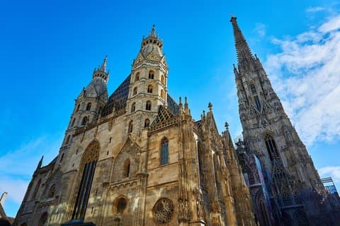 Fra Imperium til Domkirke: Vandretur i Wien