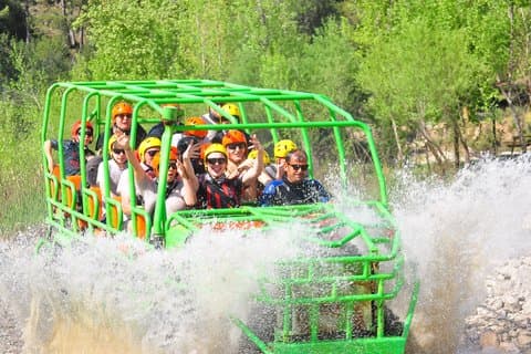 Monster Truck Buggy Rafting og Zipline Combo fra Antalya