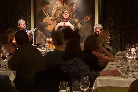 Lissabon Fado Night met privéchauffeur – Kies uw Fado House