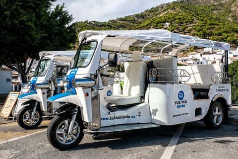 Tour privato di Lisbona TukTuk