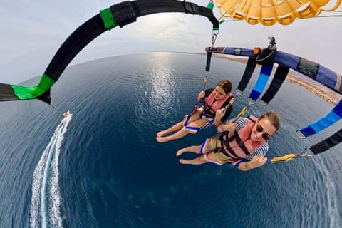 Parasailing og vannreiser i Sharm El Sheikh