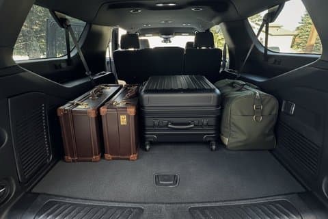Private Roudtrip Transfer fra lufthavnen til Stampede Park