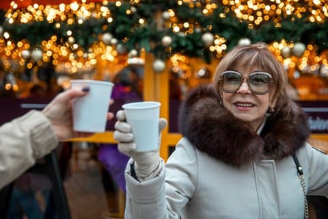 プライベートルツェルンクリスマス遺産ウォーキングツアー(現地ガイド付き)