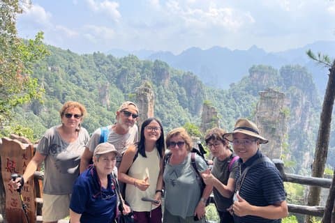 Excursão de 3 dias Wulingyuan de nível moderado
