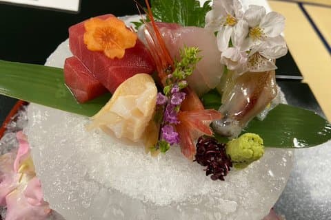 Tour gastronomico notturno privato di Kanazawa