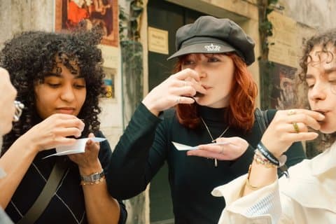 Lissabon Street Food en Dessert Tour met Ginjinha Proeverijen