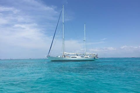 75ft Sailboat Courses in Isla Mujeres