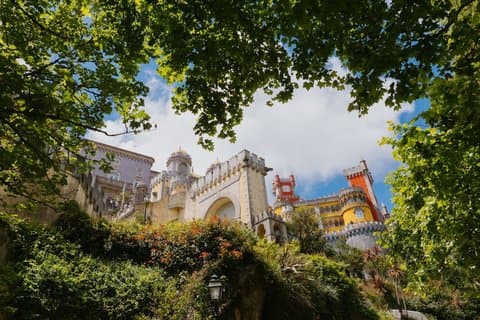 Excursión de medio día a Sintra, Palacio de Pena, Roca y Cascais
