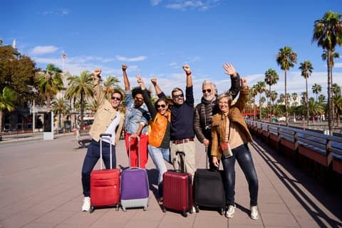 Transporte privado do Aeroporto de Faro para Albufeira para até 8 pessoas