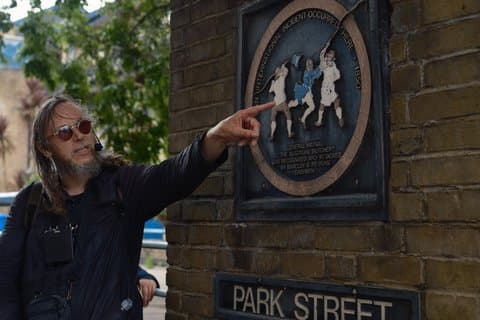 ロンドン橋ウォーキングツアー：不思議な路地、隠れた小道
