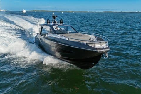 47 Azimut Yacht udlejning i Miami