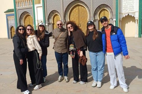 Fes Medina Ganztagesführung und Wanderungen mit dem Privatauto