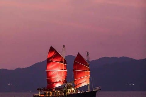 Dîner croisière au coucher du soleil Koh Samui Le Baron Rouge