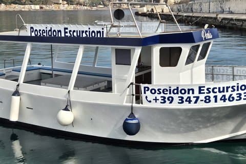 Private Bootstour zur Isola Bella von Taormina mit Aperitif