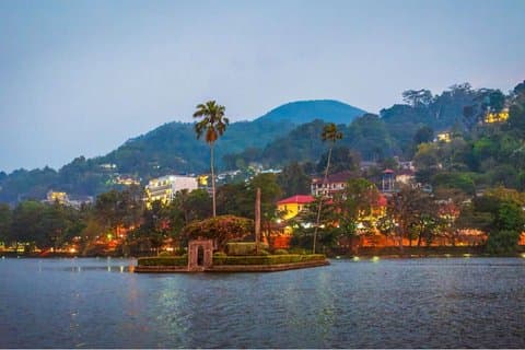Private 8-Day Sri-Lanka Tour with Car Transportation
