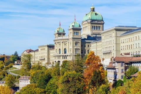Private Walking Shore Tour: Politics in Bonn – Past and Present