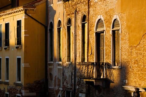Recorrido tras los pasos del Comisario Brunetti en Venecia