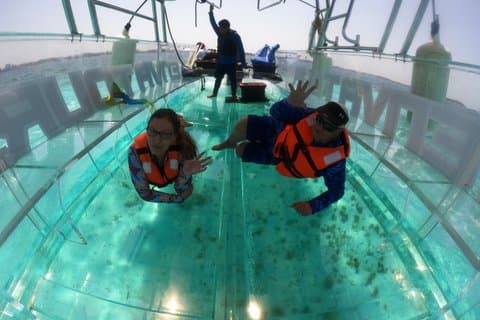 Transparent Boat Tour Isla Mujeres and Underwater Sightseeing