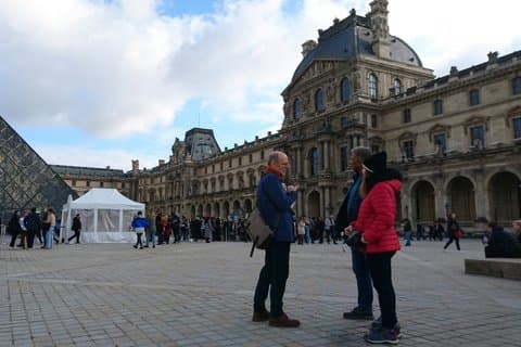 O Louvre, a visão de um artista. Tour Privado & Bilhetes