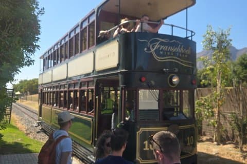 Tour di un'intera giornata del tram del vino Franschhoek di Città del Capo con trasferimenti