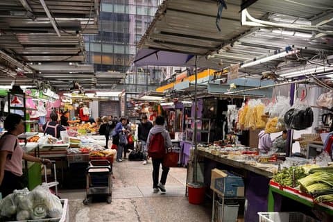 Tour privato del mercato di Hong Kong e degustazioni di cibo locale