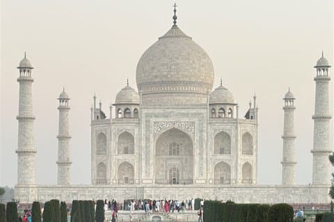 Private Sunrise Taj Mahal e Agra Day Tour de Delhi