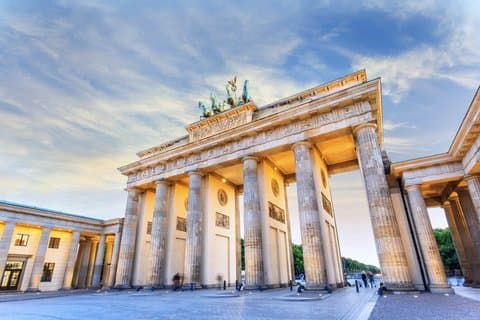 Private Shore Tour: Berlin & Sachsenhausen Concentration Camp