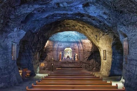 Zipaquira Salt Cathedral and Lake Guatavita Tour with Lunch