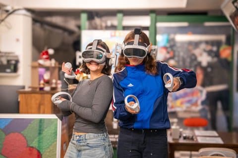 Retro a VR Akihabara Evolution Game Experience Tour