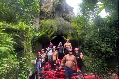 Legong Cave VTT et rafting en eau vive